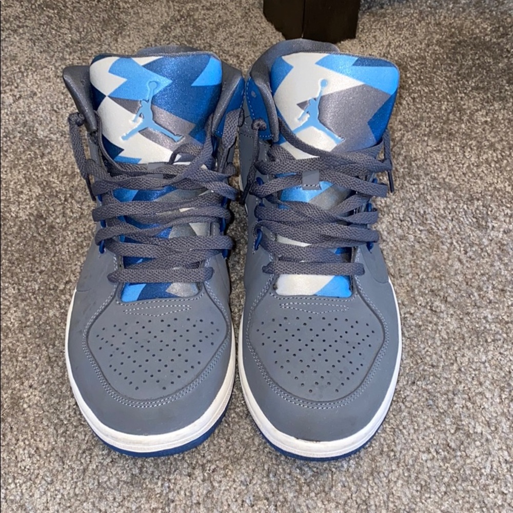 Nike Air Jordan 1 Flight 3 Classic Sneakers